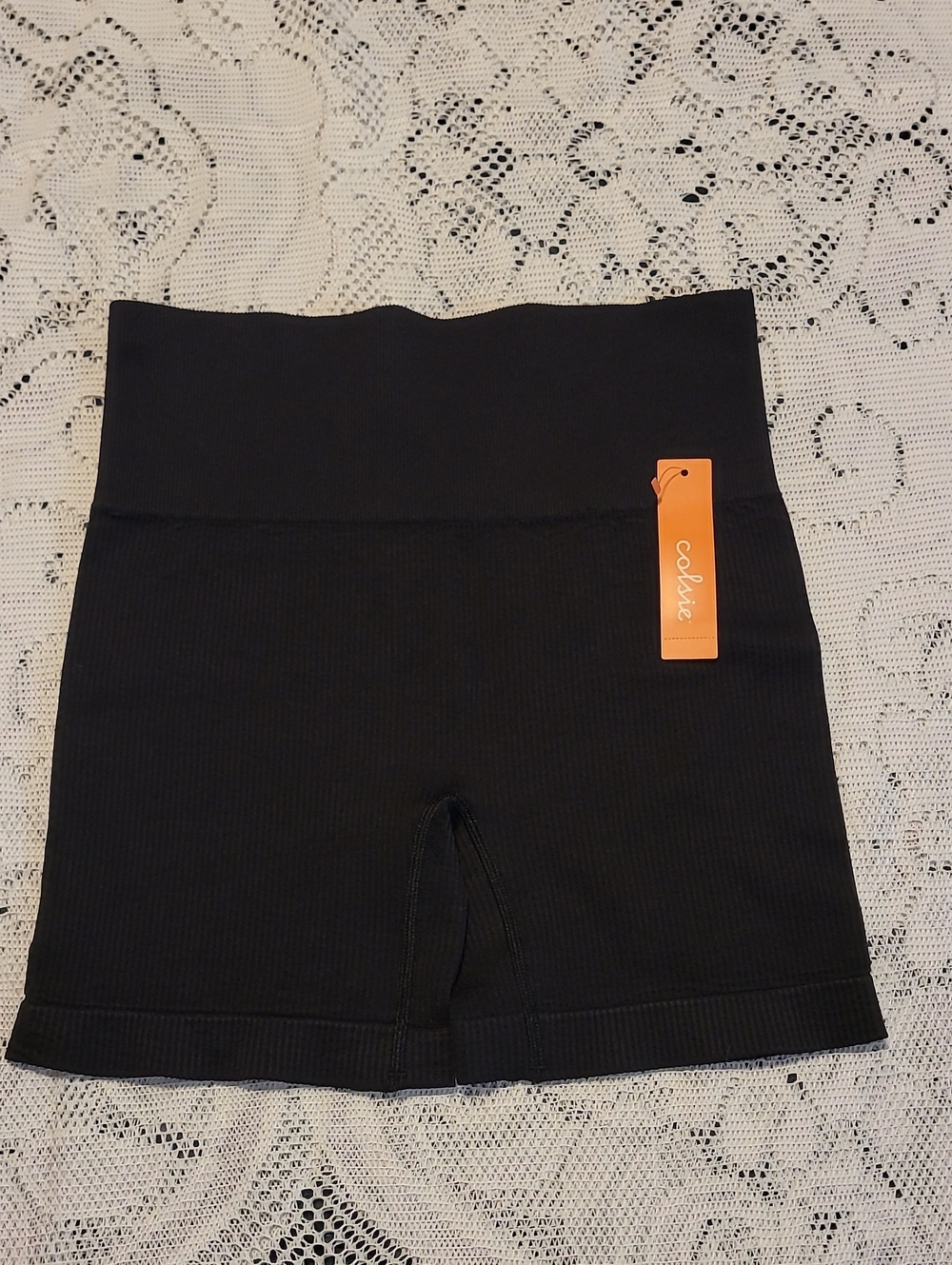 ☁️Colsie Black High-Waist Ribbed Lounge Shorts